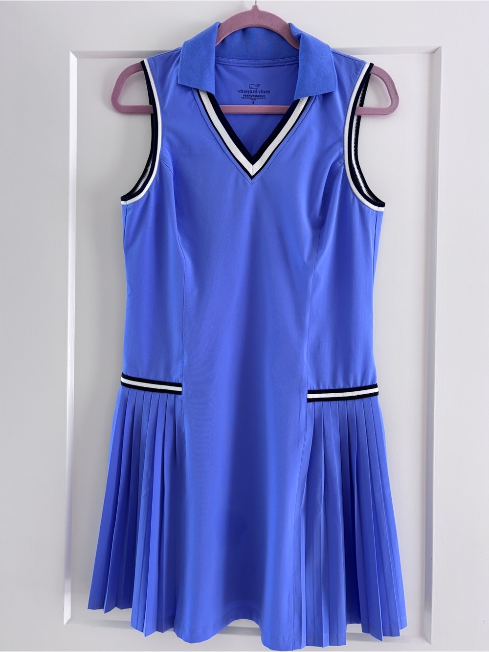 Vineyard Vines Periwinkle Sleeveless V-Neck Pleated Golf Mini Dress - Picture 2 of 7
